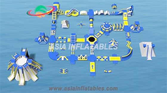 Facendo galleggiare il parco blu dell'isola dell'acqua di 40M x di 50 Water Park Inflatable